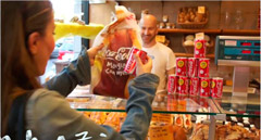 Coca-Cola se publicita en las panaderías de Milán gracias a Publipan