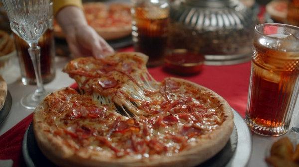 La franquicia Telepizza impulsa el consumo en sus más de 700 restaurantes con ‘Pizza y Bebida Sin Fin’