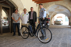 Abat Connection hace entrega de una bicicleta eléctrica en Perelada