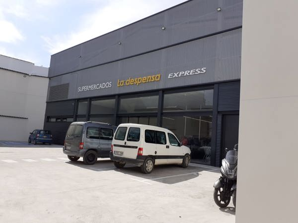 La Despensa Express abre sus puertas en Camarla de Esteruelas