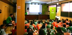 Los profesionales de Dental Company visitan el II Campus Deportivo Real Betis