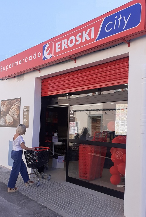 Eroski inaugura un nuevo supermercado franquiciado en la localidad mallorquina de Sant Llorenç des Cardassar