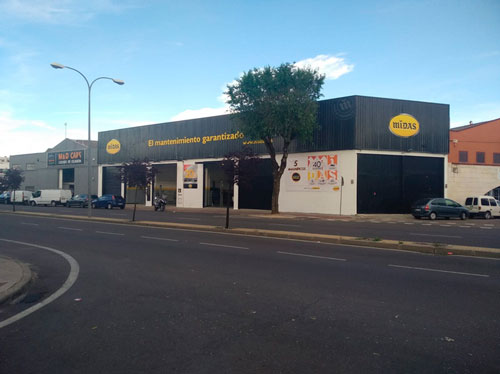 Midas alcanza los160 talleres con un nuevo centro para coches en Talavera de la Reina