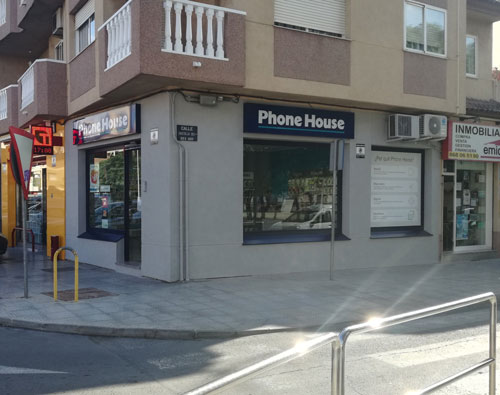 Phone House inaugura su tercera tienda en Cartagena