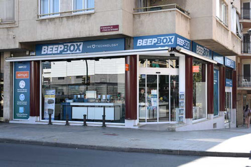 TICNOVA abre en Reus una tienda BEEPBOX para consolidar el nuevo proyecto