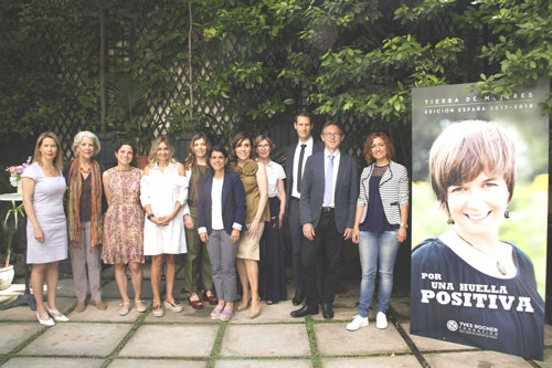 Yves Rocher presenta en España  el premio "Tierra de Mujeres" impulsado  por su fundación en todo el mundo