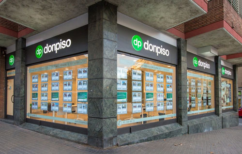 Donpiso asistió a FranquiShop Murcia para reunirse con los emprendedores