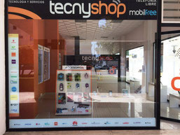 Tecnyshop celebra su primera firma de 2017 en la localidad de Torreperogiil, Jaen