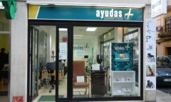 Ayudas Más inaugura un nuevo local donde exponer sus productos