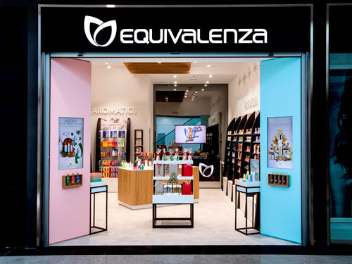 Equivalenza inaugura tienda propia en el centro comercial Nevada en Granada