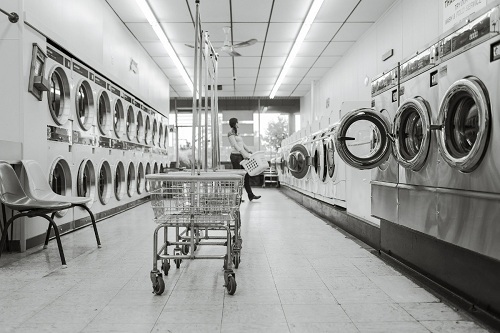 Más de 14 millones de hogares en España no tienen lavadora y secadora independientes