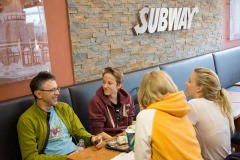 LA MULTINACIONAL SUBWAY® CIERRA EN POSITIVO EL 2015 Y  ADELANTA SUS PREVISIONES PARA CATALUNYA.