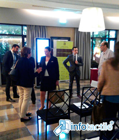 Los hoteleros asturianos se interesan por Infotactile