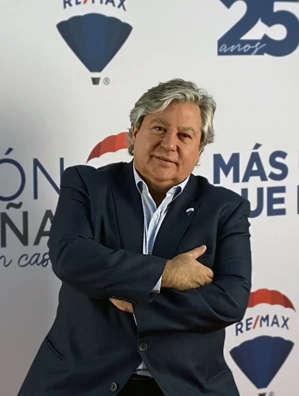 La florida europea. Javier sierra. Presidente de Remax España.