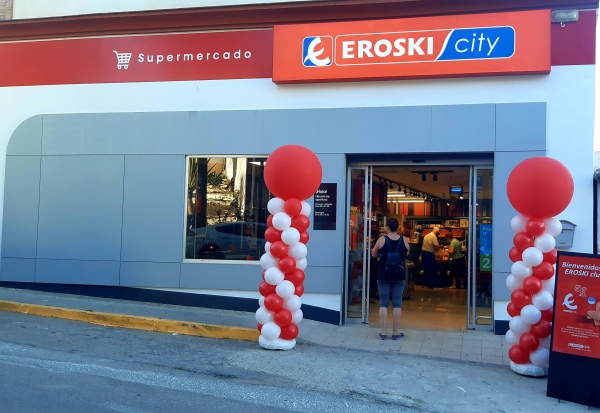 Eroski inaugura un nuevo supermercado franquiciado en la localidad gaditana de Jimena de la Frontera
