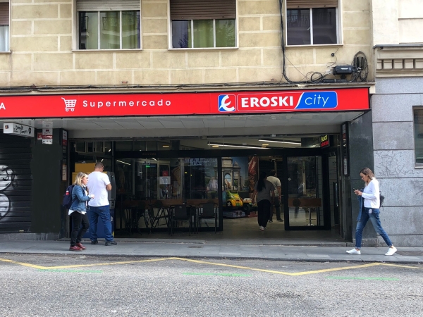 Eroski inaugura un nuevo supermercado franquiciado en Madrid