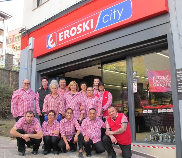 Eroski y Gureak abren el cuarto supermercado inclusivo de Euskadi