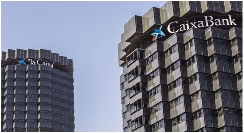 La franquicia Solvia se adjudica la gestión de activos de BuildingCenter, filial inmobiliaria de CaixaBank.