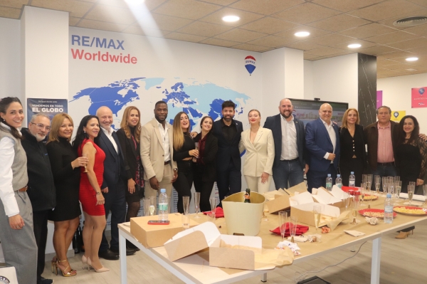 Remax inaugura su primera franquicia en girona: Remax Brava G