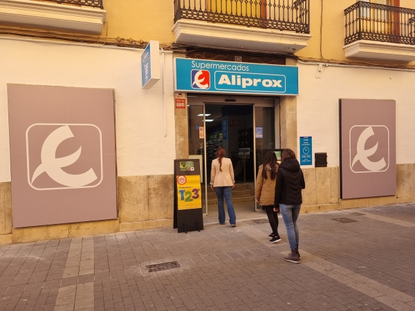 Eroski inaugura un nuevo supermercado franquiciado en Valencia