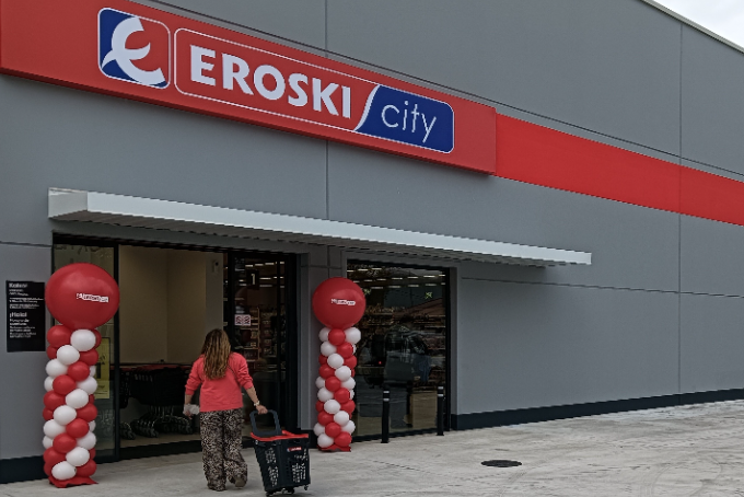 Eroski inaugura un nuevo supermercado franquiciado en la localidad navarra de Iraizotz