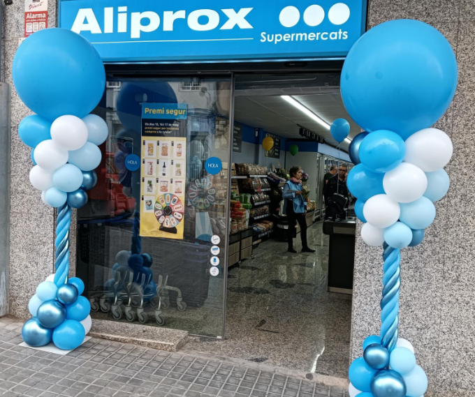La franquicia Caprabo amplía su presencia en L’Hospitalet de Llobregat con un nuevo supermercado