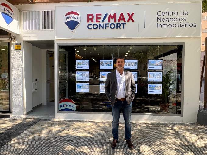 Nace la franquicia Remax Confort: La nueva oficina de Remax en Zaragoza.
