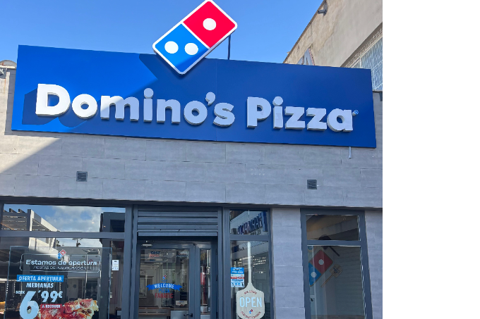 La franquicia Domino’s Pizza abre en Espartinas su local 75 en Andalucía