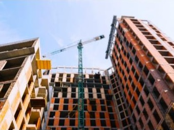 La compraventa de viviendas aumentará un 6% en 2026 y el precio medio otro 5%, nos lo cuenta la franquicia donpiso.