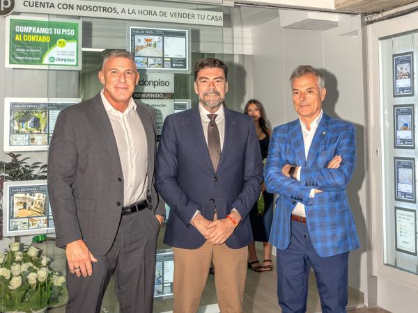 La franquicia donpiso aterriza en Alicante y alcanza las 95 oficinas en España