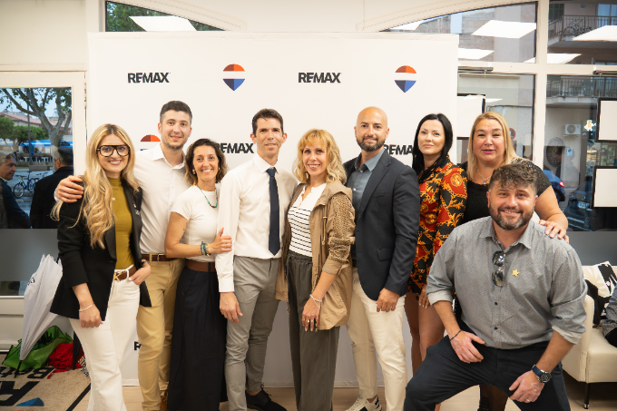 La franquicia Remax Better Life Blue inaugura su segunda oficina en Alcudia y refuerza su apuesta por el mercado inmobiliario en Mallorca