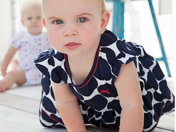 La ropa de bebé evoluciona: sostenibilidad, diseño y especialización redefinen el futuro de la moda infantil